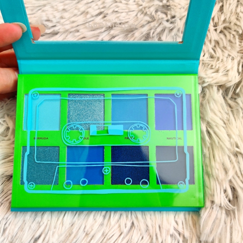 Profusion Eyeshadow Bundle - Picture 7 of 9